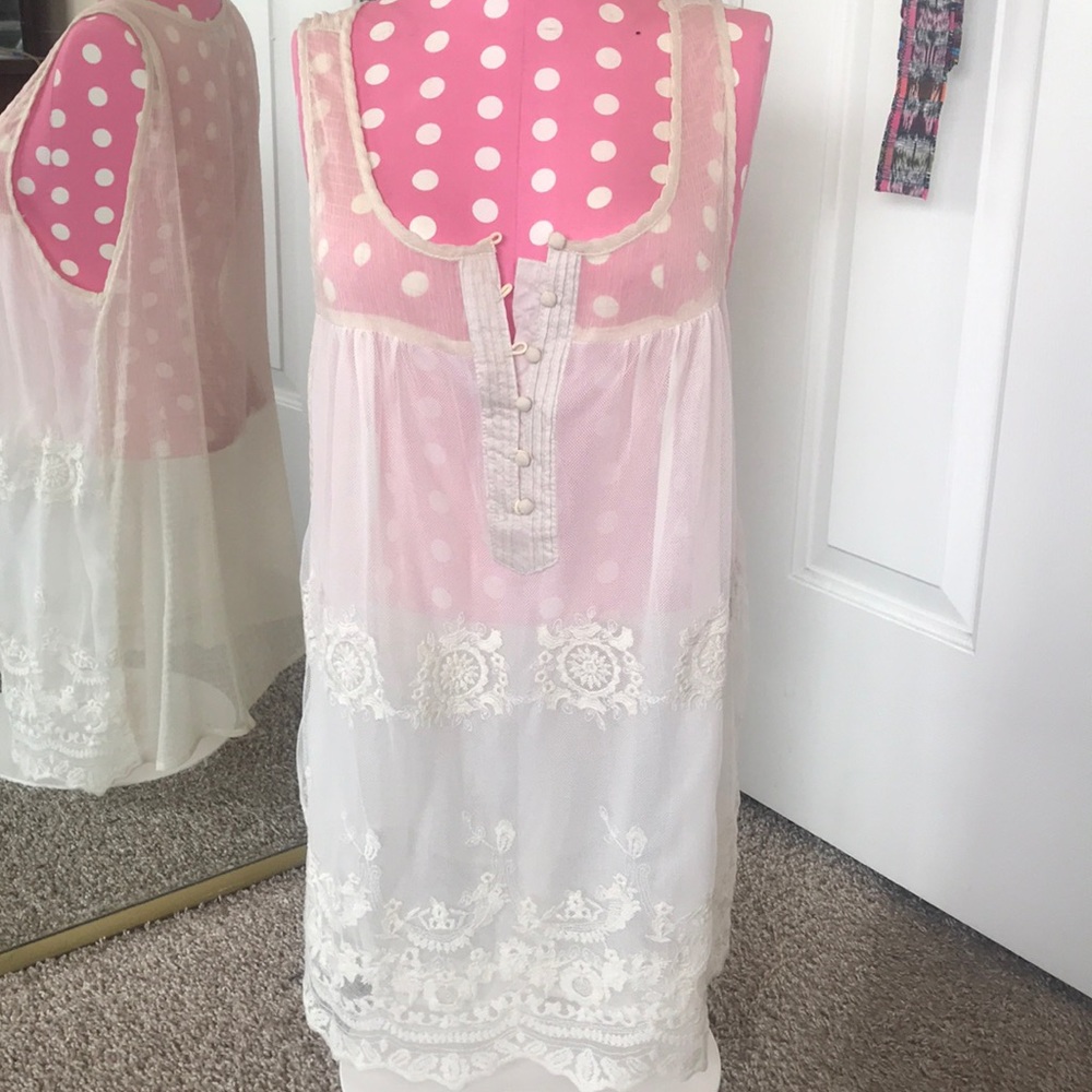 Cute Umgee Boho Sleeveless Lace Top SZ LG